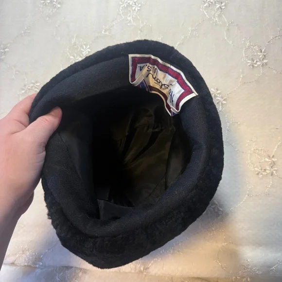 vintage halston U.S.A. black faux‑fur ambassador hat / russian‑style crown cap - Picture 3 of 4